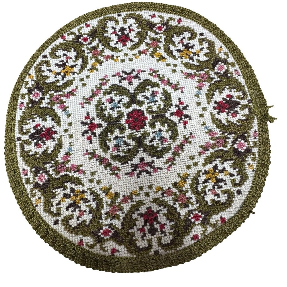 Vintage Round Needlepoint Floral Pattern Doll Dollhouse Victorian Rug Green 9"